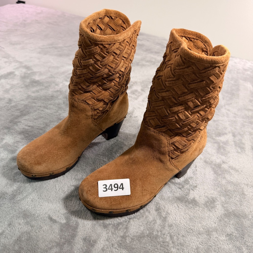 UGG Lynnea Clog Boots Womens 8 Chestnut Brown Suede Woven‎ Studded 3361